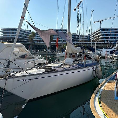 圣阿德里安-德贝索斯 Unique Wooden Sail Yacht + 2 Bikes Included!酒店 外观 照片