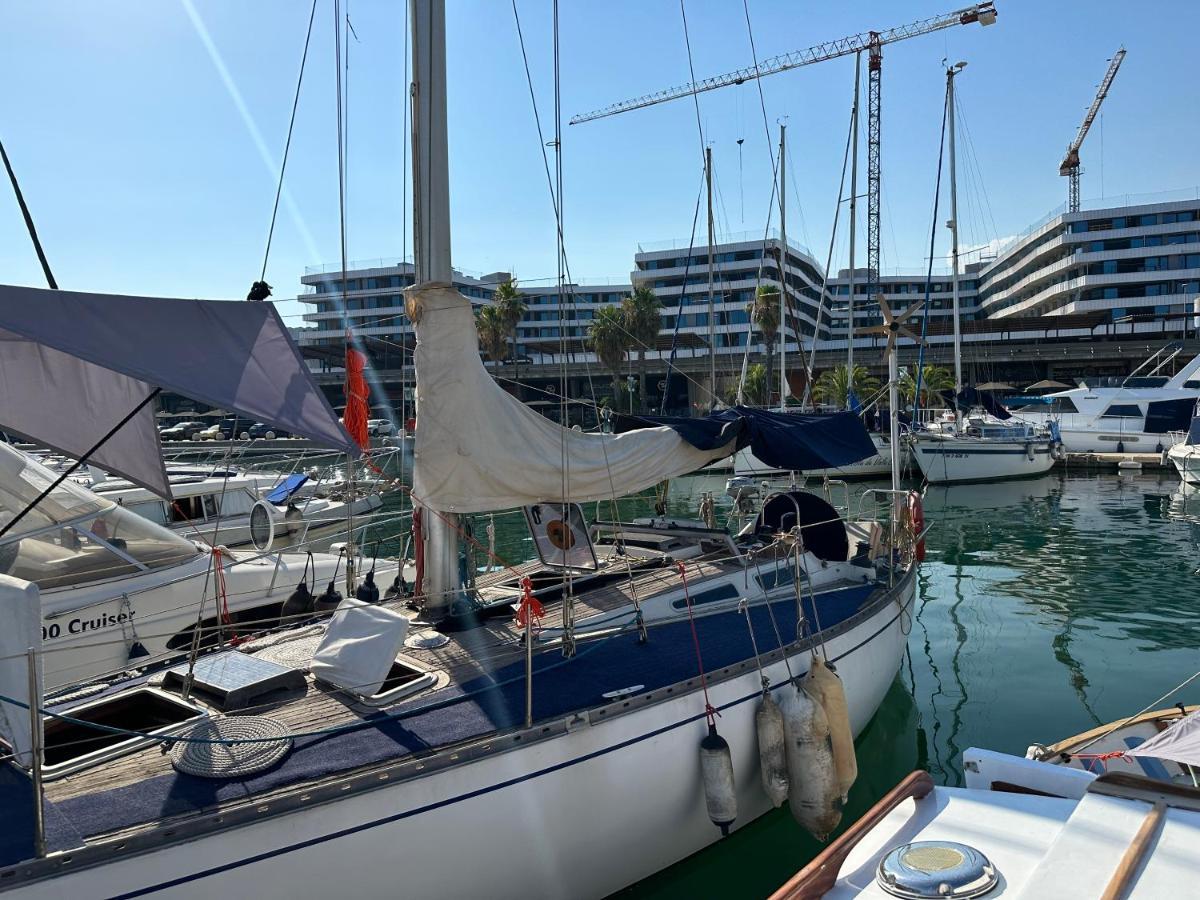 圣阿德里安-德贝索斯 Unique Wooden Sail Yacht + 2 Bikes Included!酒店 外观 照片